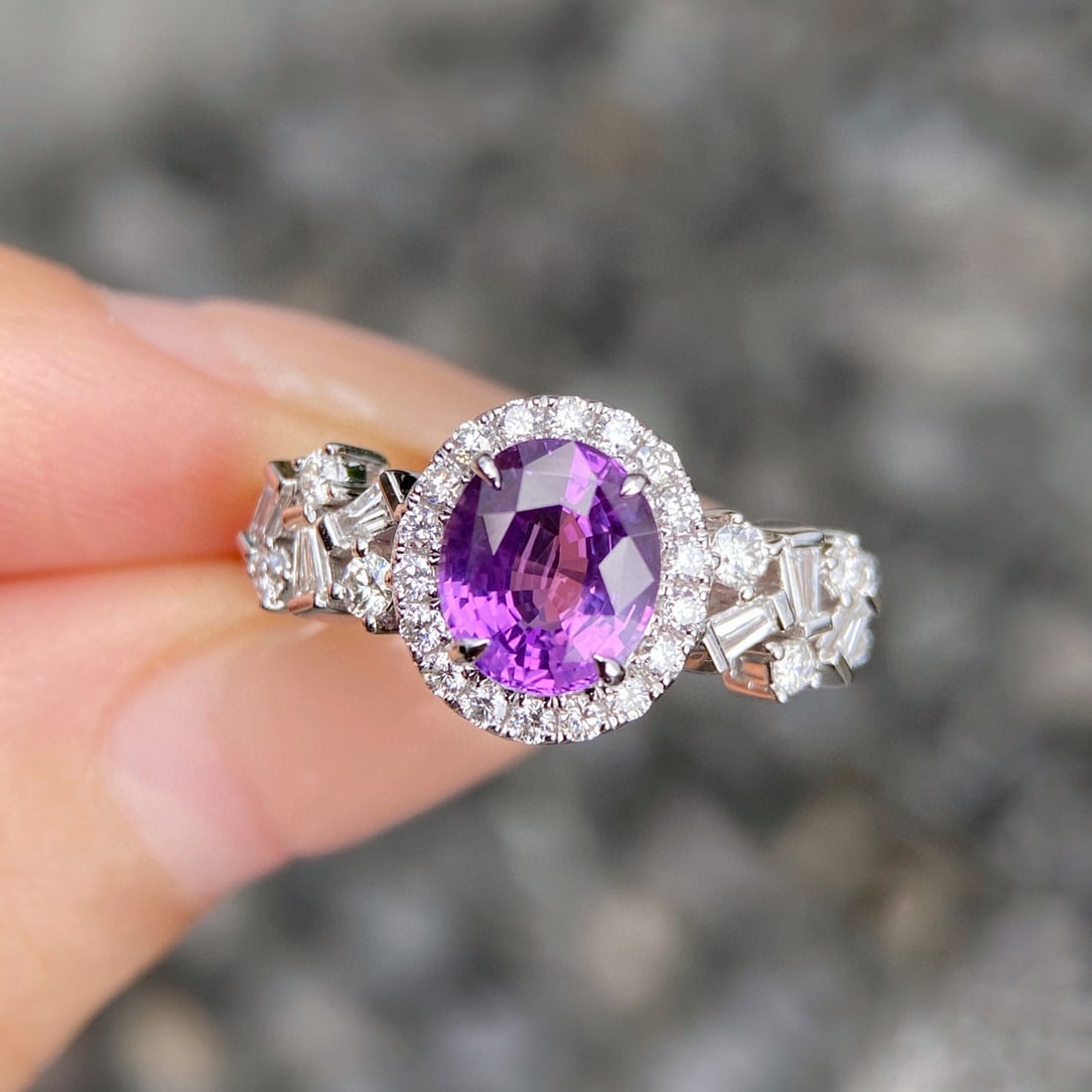 14k Gold 1.95 Ctw Natural Sapphire & Diamond Ring: Ref:230984283 // gold content:14k gold // ring size:7. 25us // // main gemstone:sapphire // shape:oval // carat weight:1. 41ct // color:purple // treatment:natural // // adjacent gemstone 2 : diamond 