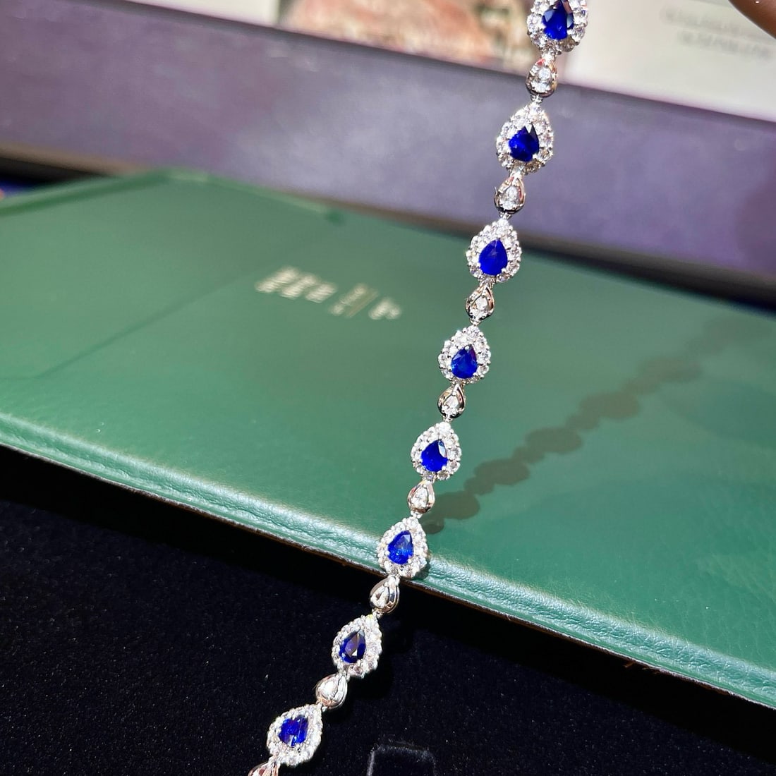 14k Gold 8.41 Ctw Vivid Blue Natural Sapphire & Sapphire Bracelet - 2