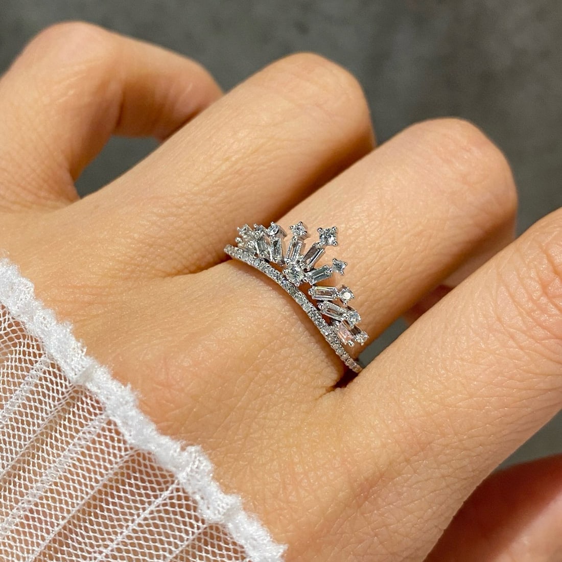 14k Gold 0.4 Ct Natural H Diamond Ring - 4