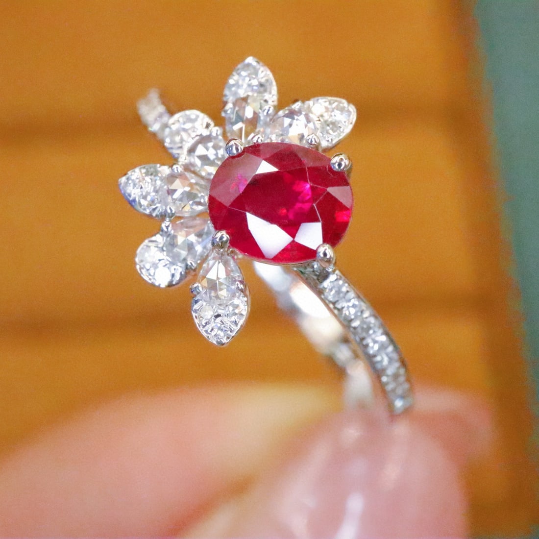 14k Gold 0.84 Ctw Natural Ruby & Diamond Ring - 3
