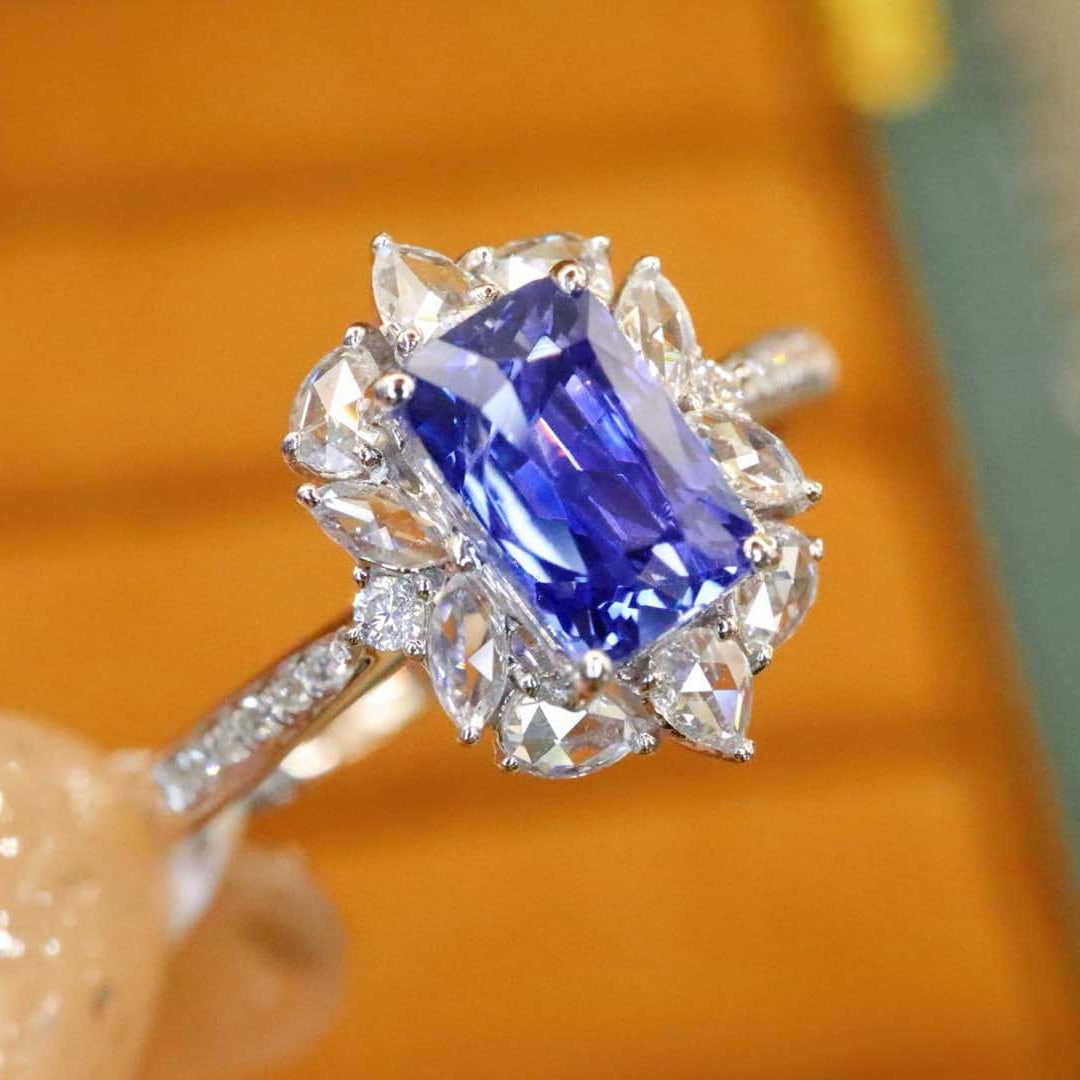 14k Gold 1.85 Ctw Natural Sapphire & Diamond Ring - 3