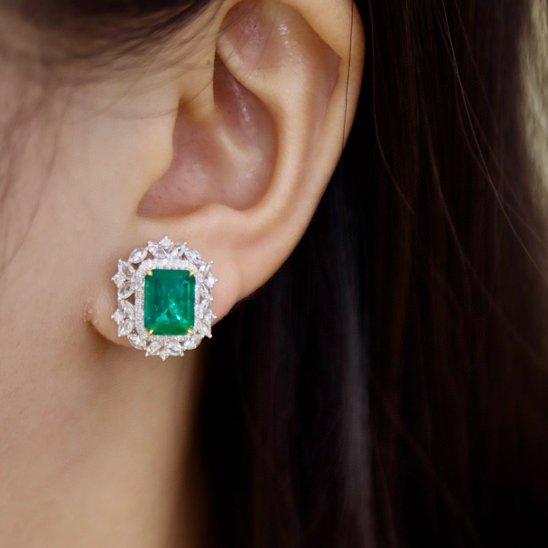 14k Gold 5.07 Ctw Vivid Green Natural Emerald & Diamond Earrings - 8