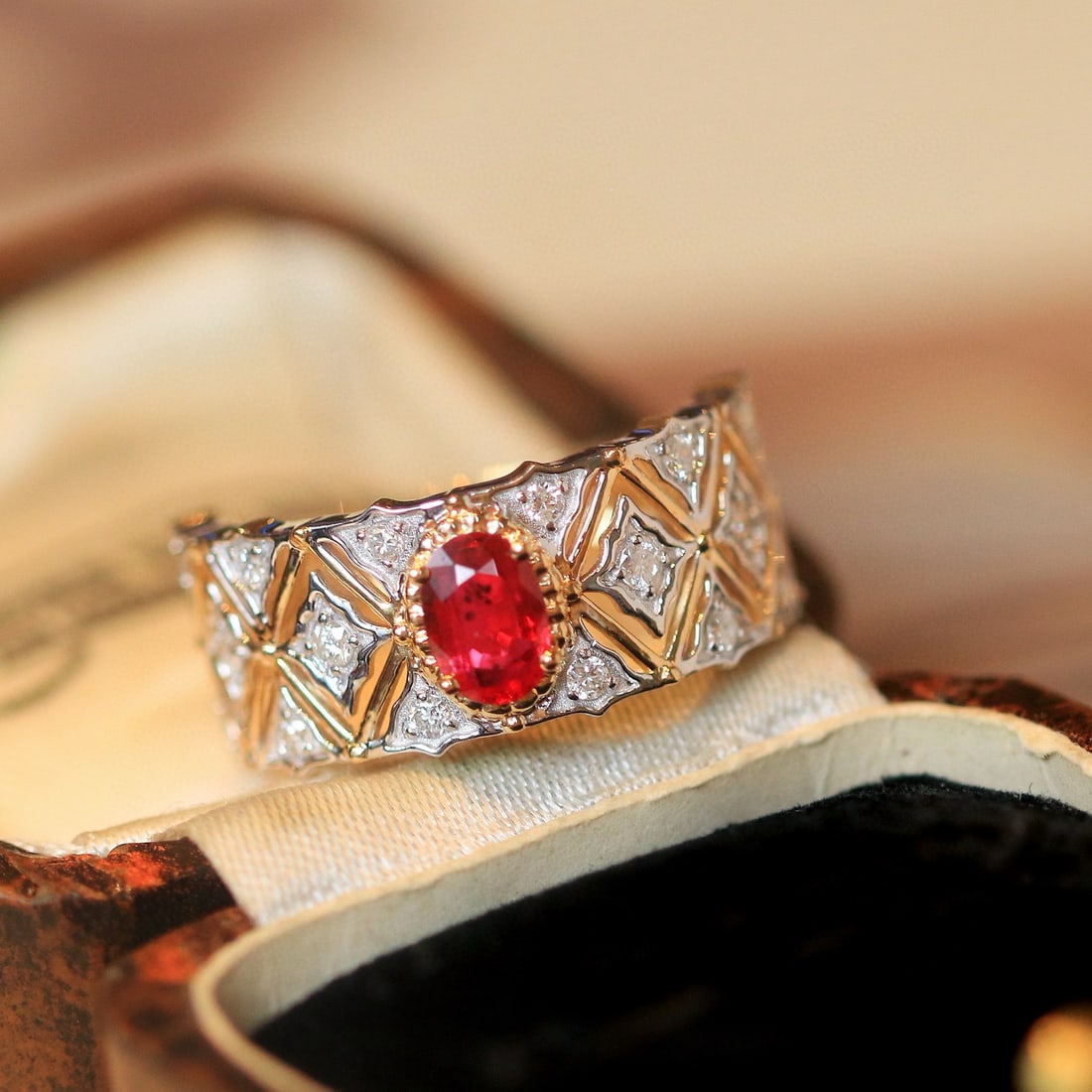 14k Gold 0.82 Ctw Natural Ruby & Diamond Ring - 3