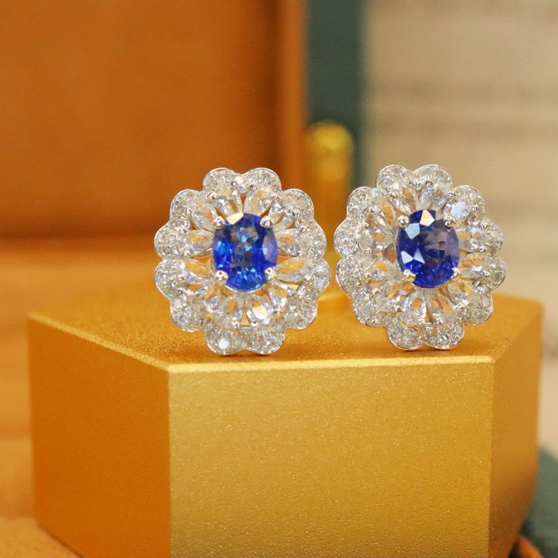 14k Gold 1.30 Ctw Natural Sapphire & Diamond Earrings - 3