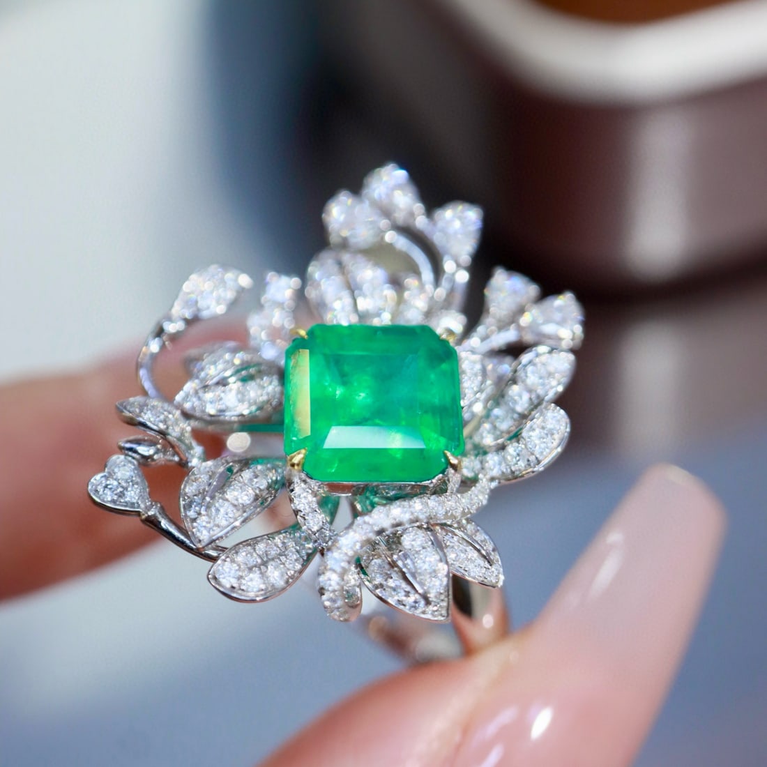 14k Gold 3.51 Ctw Natural Emerald & Diamond Ring - 5