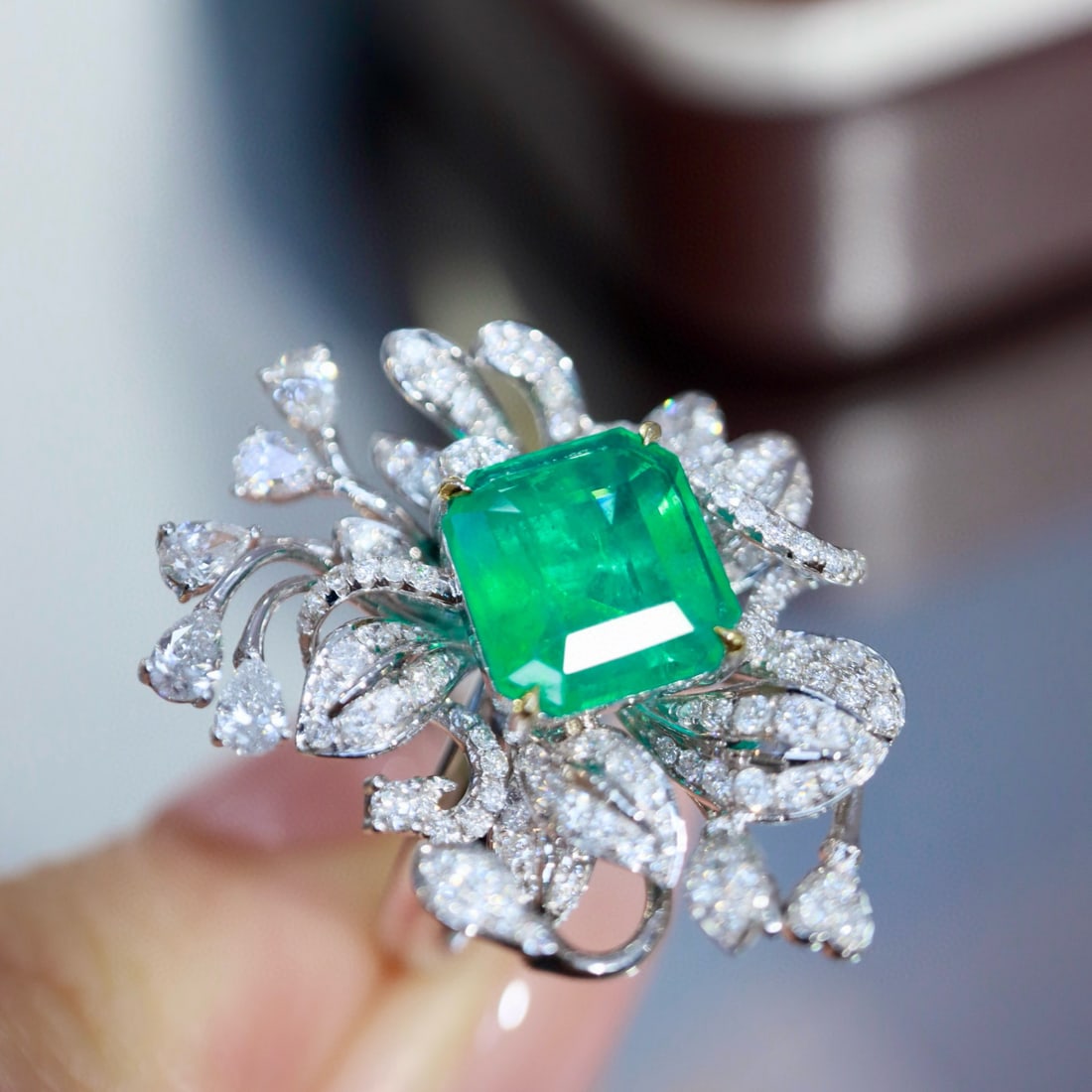 14k Gold 3.51 Ctw Natural Emerald & Diamond Ring - 7
