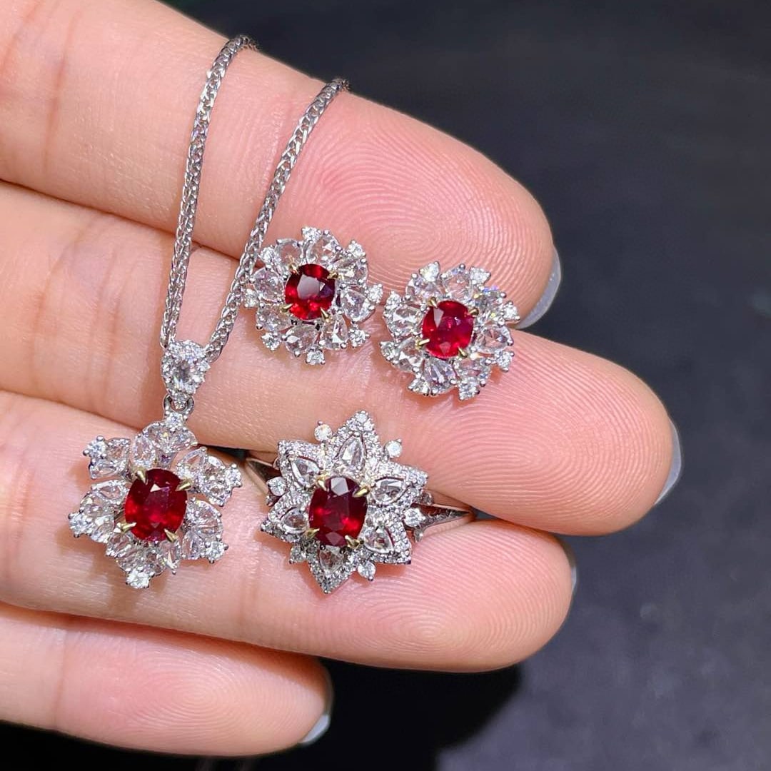 14k Gold 1.86 Ct Natural Ruby & Diamond Jewelry Set - 3