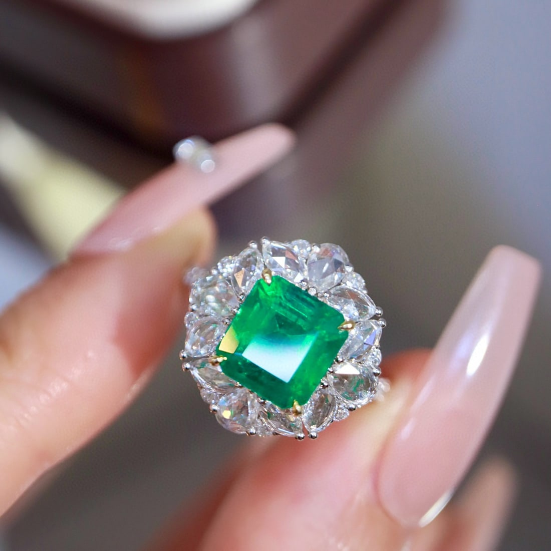 14k Gold 3.31 Ctw Natural Emerald & Diamond Ring - 5