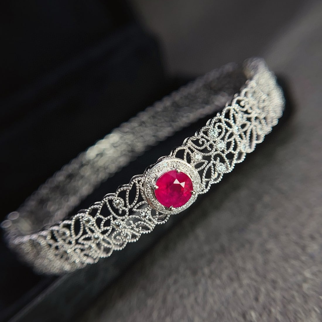 14k Gold 1.15 Ct Natural Ruby & Sapphire Bangle - 3