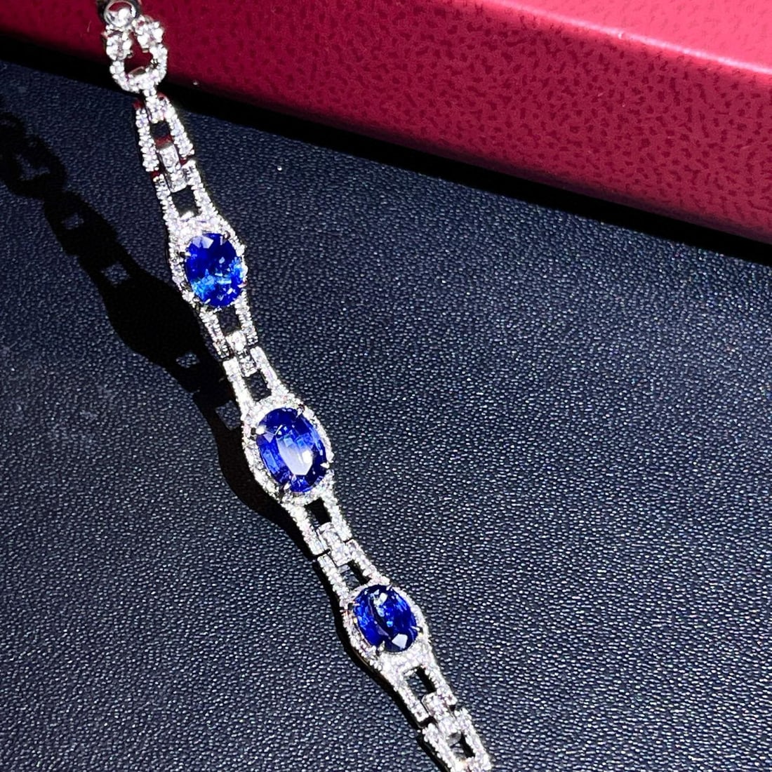 14k Gold 2.00 Ctw Natural Sapphire & Diamond Bracelet - 2