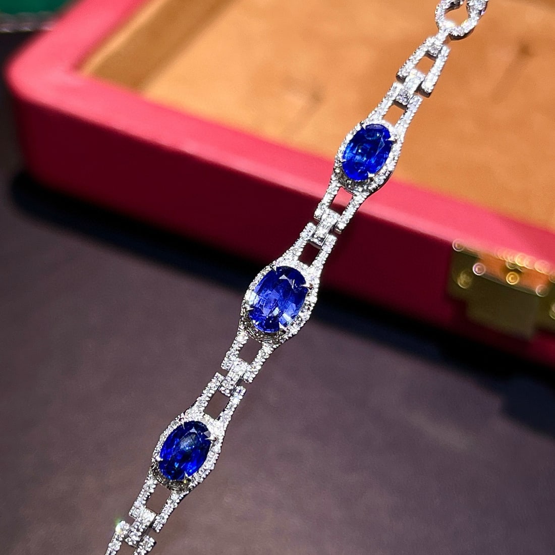 14k Gold 2.00 Ctw Natural Sapphire & Diamond Bracelet - 8