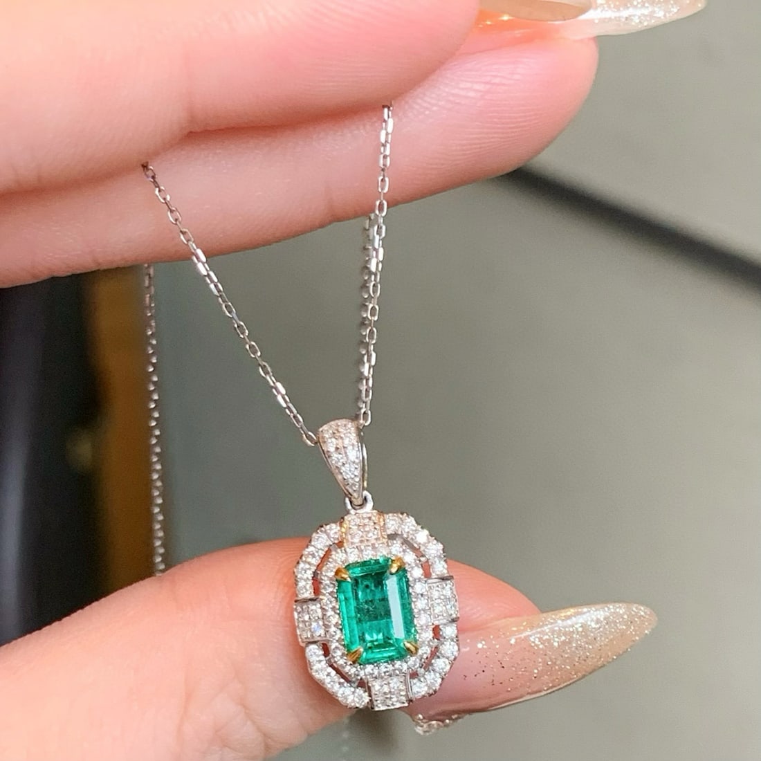 14k Gold 1.41 Ctw Natural Emerald & Diamond Pendant( Without Chain ) - 4