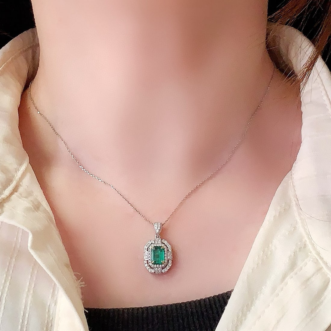 14k Gold 1.41 Ctw Natural Emerald & Diamond Pendant( Without Chain ) - 5