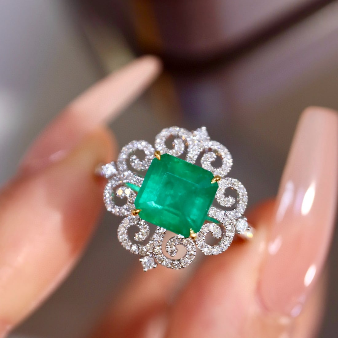 14k Gold 2.19 Ctw Natural Emerald & Diamond Ring - 5