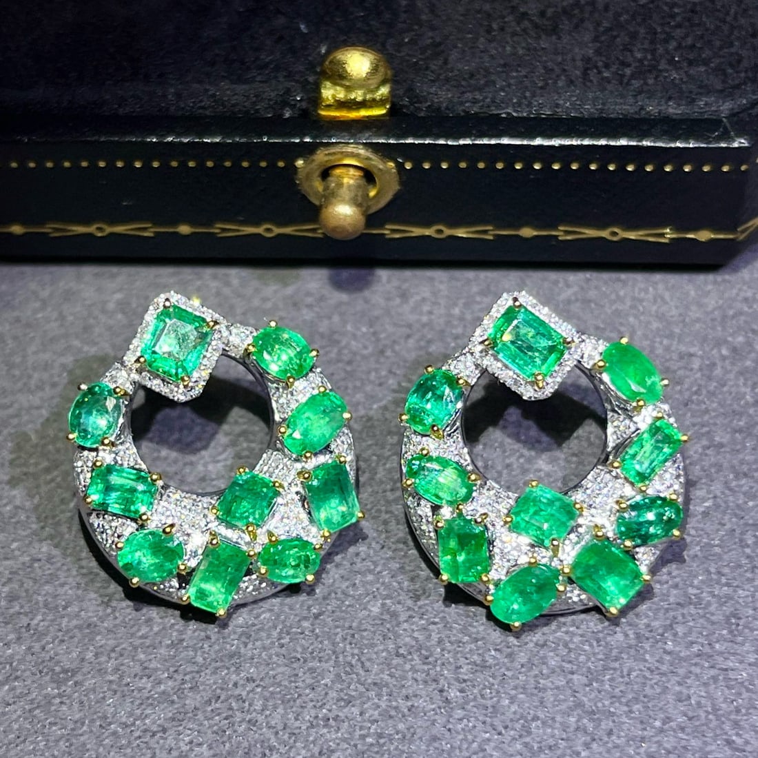 14k Gold 5.41 Ctw Vivid Green Natural Emerald & Diamond Earrings - 3