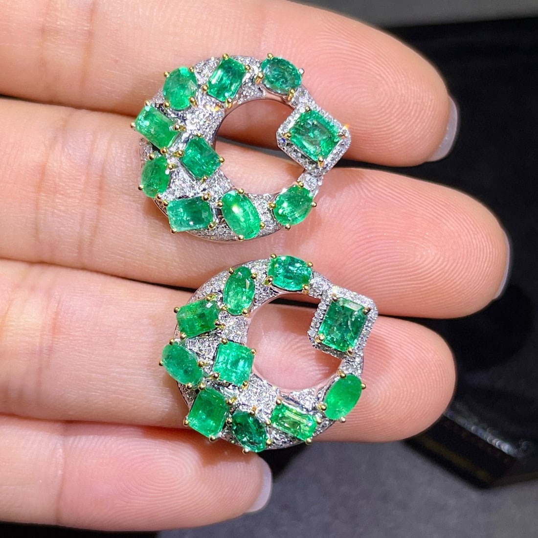 14k Gold 5.41 Ctw Vivid Green Natural Emerald & Diamond Earrings - 5