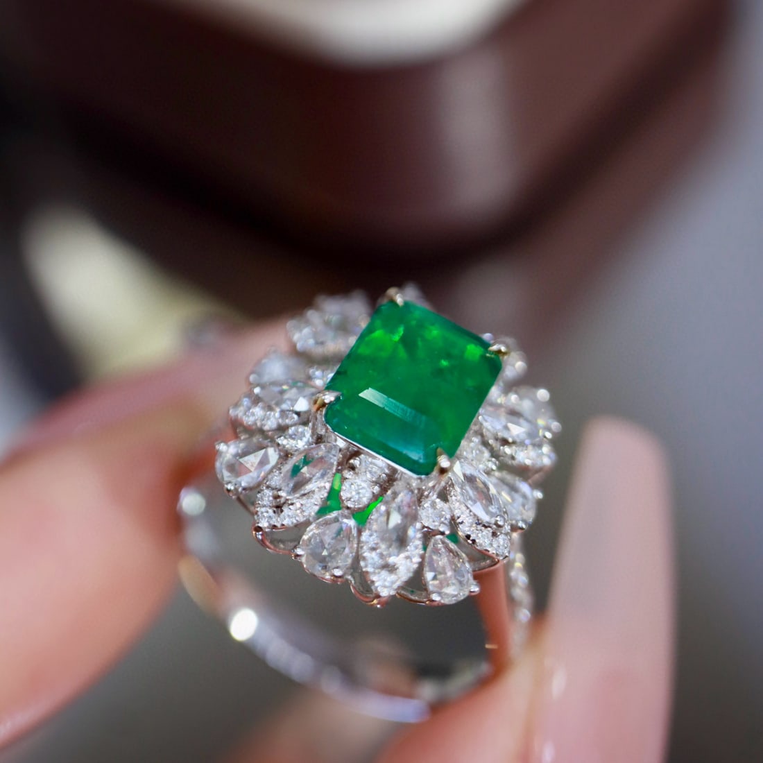 14k Gold 2.42 Ctw Natural Emerald & Diamond Ring - 3