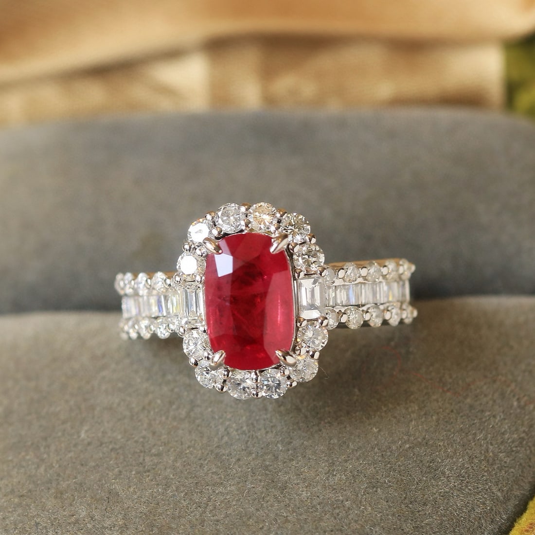 14k Gold 3.31 Ctw Natural Ruby & Diamond Ring - 7