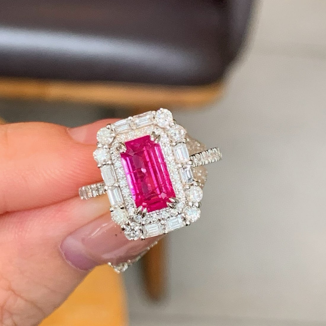 14k Gold 3.10 Ctw Natural Ruby & Diamond Ring - 3