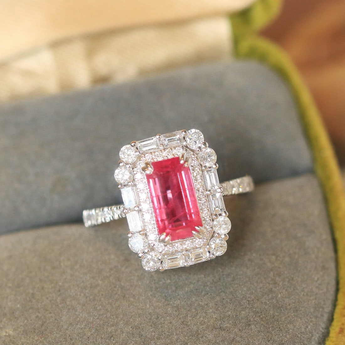 14k Gold 3.10 Ctw Natural Ruby & Diamond Ring - 7