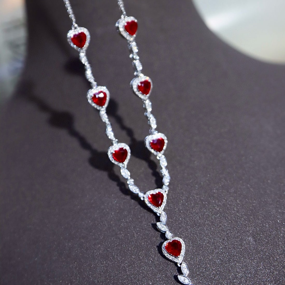 14k Gold 4.56 Ctw Vivid Red Natural Ruby & Diamond Necklace: Ref:230984419 // gold content:14k gold // main gemstone:ruby // shape:heart // carat weight:3. 95ct // color:vivid red // treatment:natural // // adjacent gemstone 2 : diamond // shape:round // carat 
