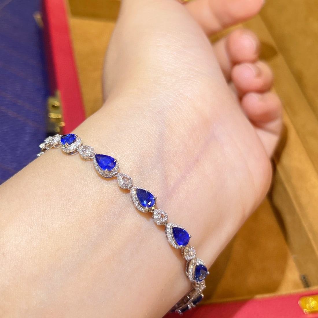 14k Gold 4.81 Ctw Natural Sapphire & Diamond Bracelet - 6