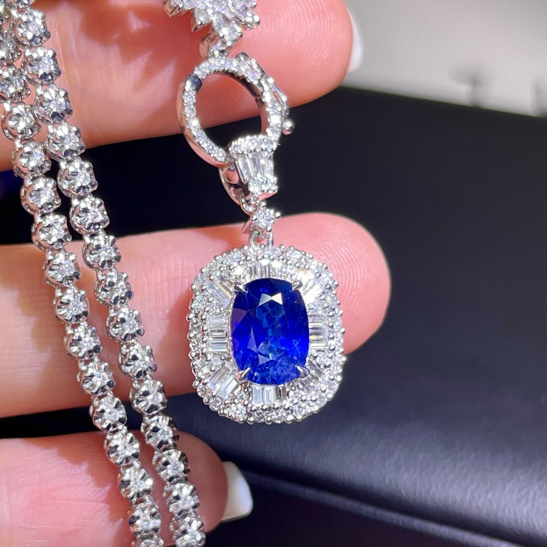 14k Gold 2.95 Ctw Natural Sapphire & Diamond Pendant( Without Chain ) - 4