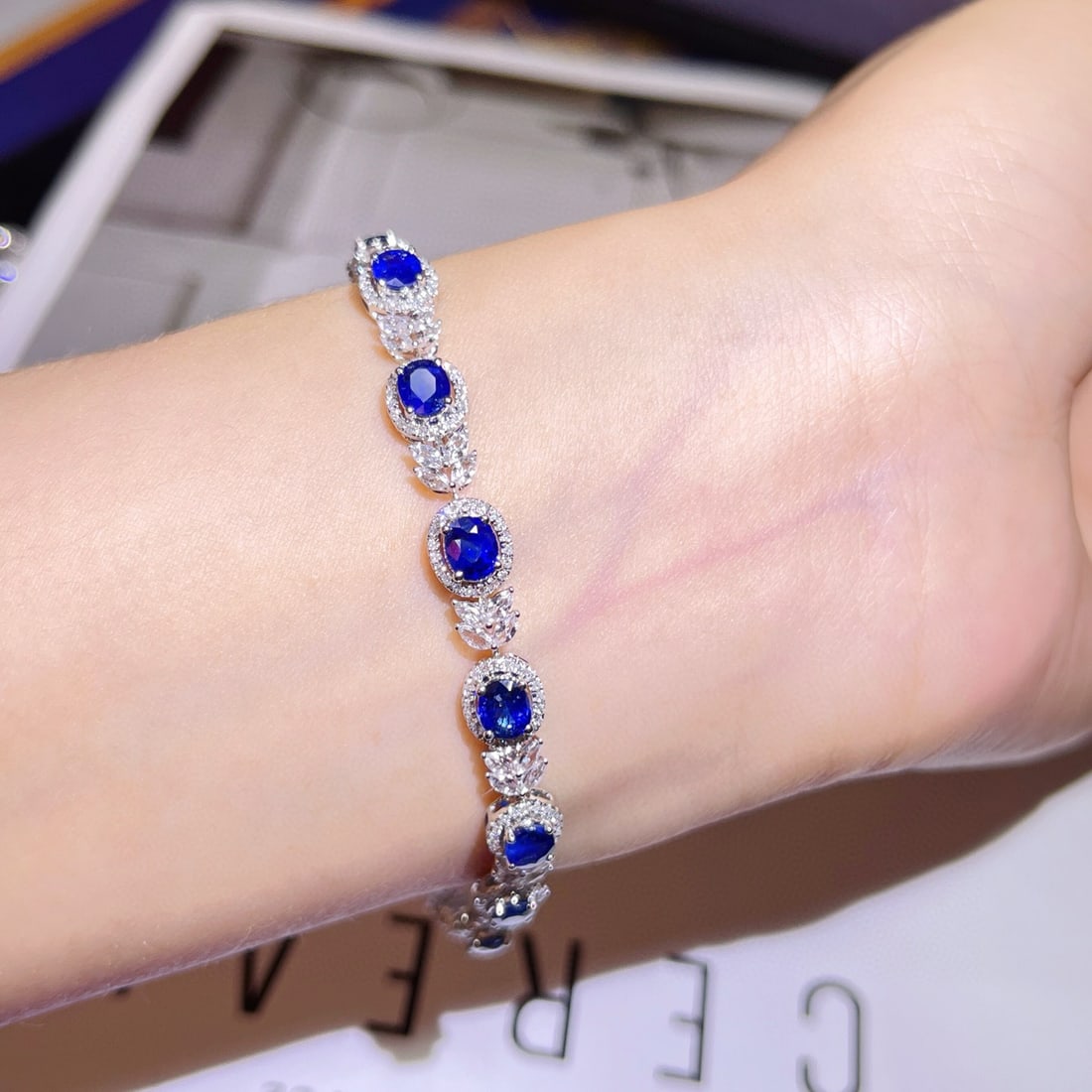 14k Gold 4.36 Ctw Natural Sapphire & Diamond Bracelet - 4