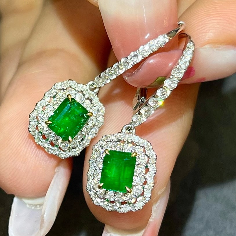 14k Gold 1.88 Ctw Vivid Green Natural Emerald & Diamond Earrings - 3