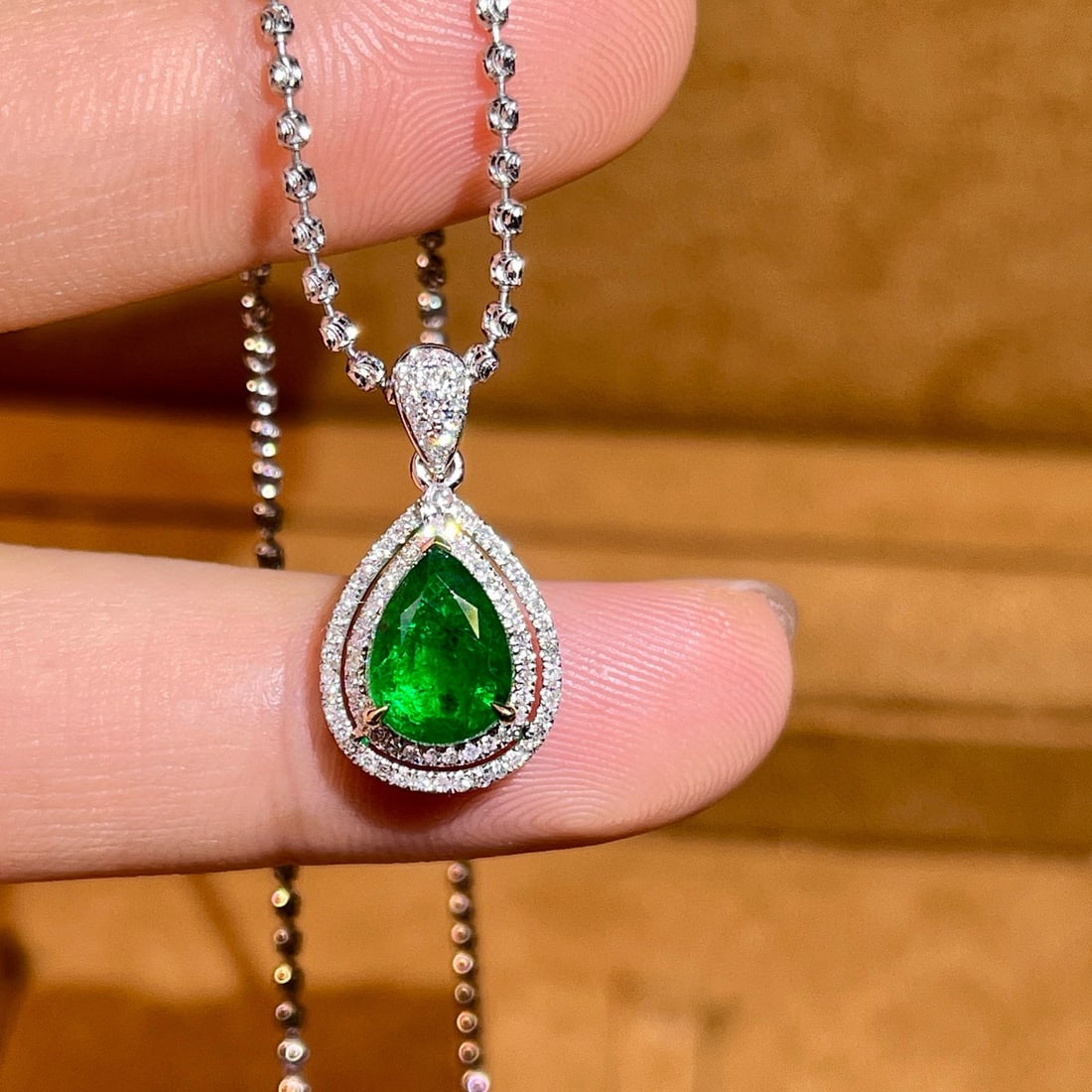 14k Gold 1.71 Ctw Vivid Green Natural Emerald & Diamond Pendant( Without Chain ) - 4