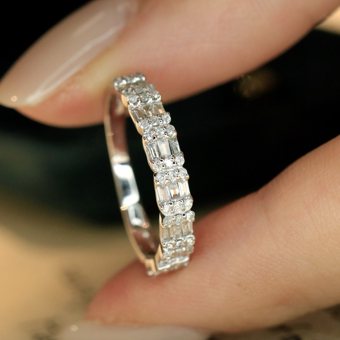 14k Gold 0.46 Ct Natural H Diamond Ring - 4