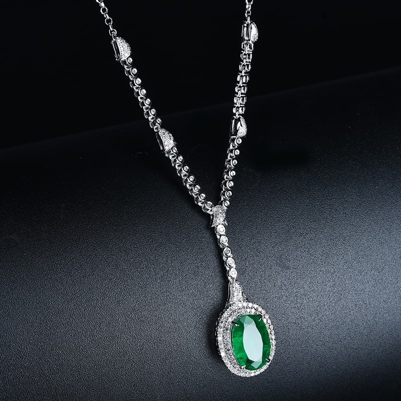 14k Gold 3.6 Ct Natural Emerald & Diamond Necklace - 3