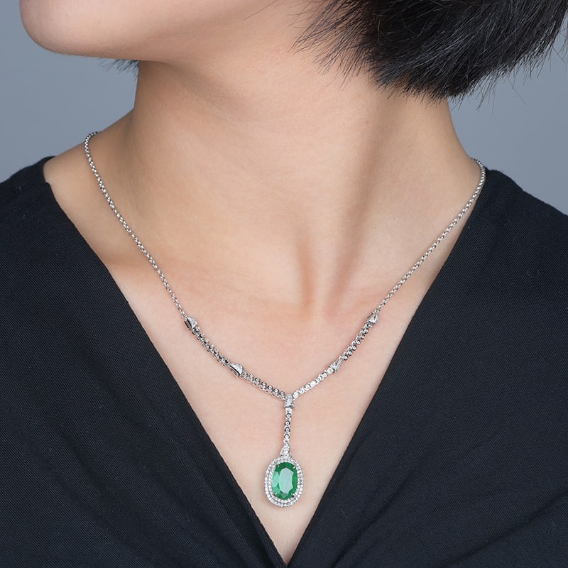 14k Gold 3.6 Ct Natural Emerald & Diamond Necklace - 4