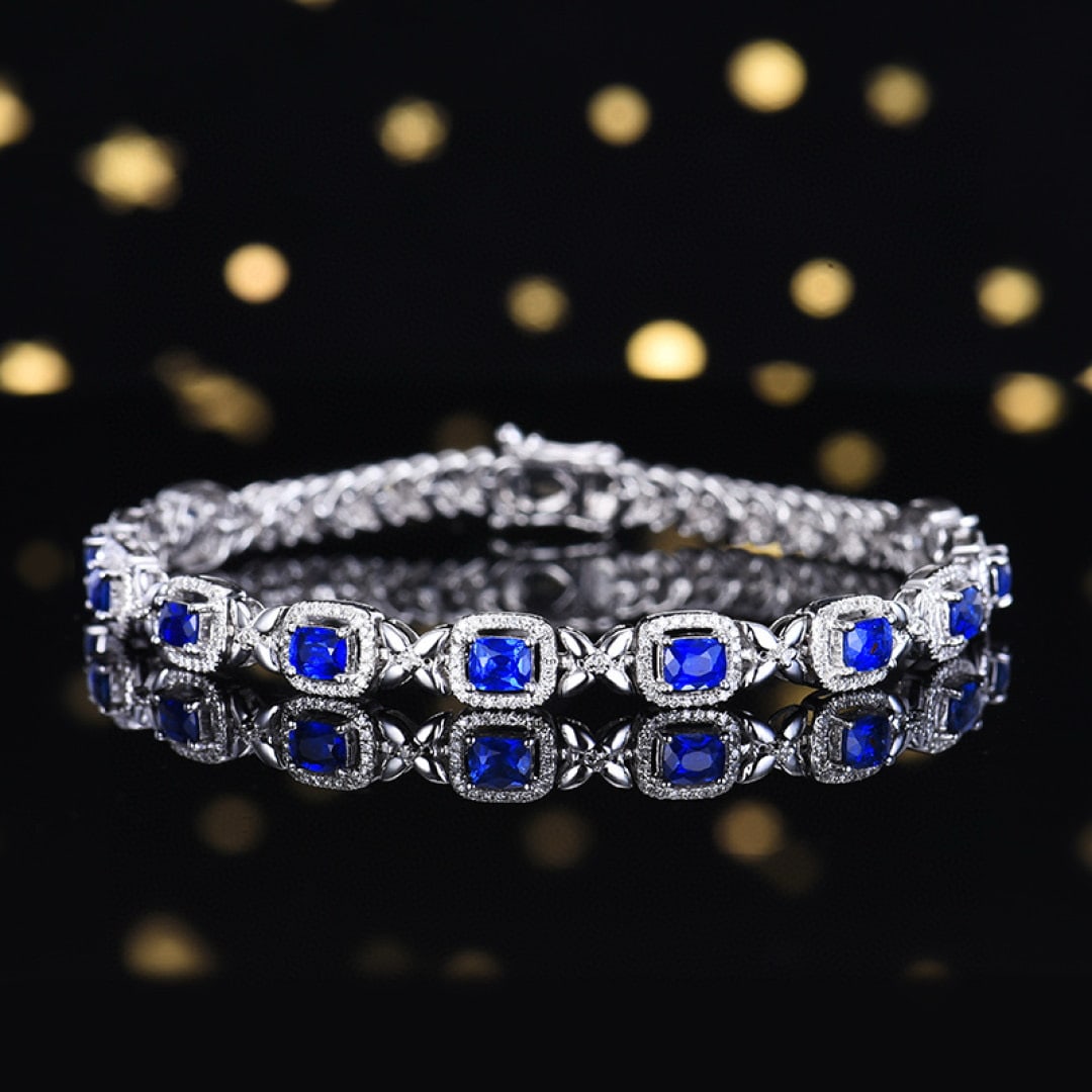 14k Gold 2.93 Ctw Natural Sapphire & Diamond Bracelet: Ref:230985026 // gold content:14k gold // main gemstone:sapphire // shape:cushion // carat weight:2. 39ct // color:blue // treatment:natural // // adjacent gemstone 2 : diamond // number of