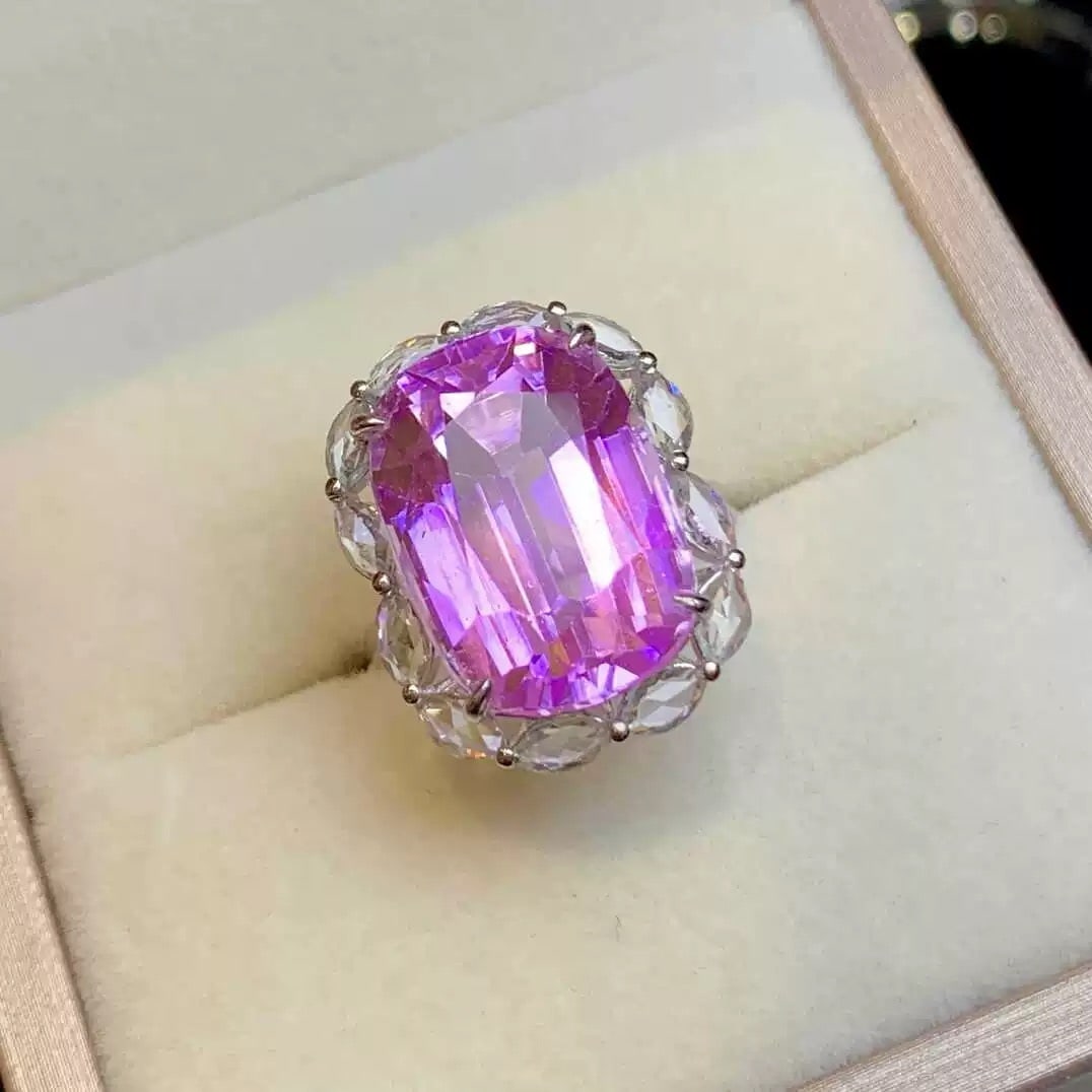 14k Gold 19.8 Ct Natural Kunzite & Sapphire Ring - 2