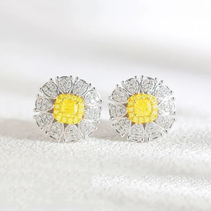 14k Gold 0.67 Ctw Natural Yellow Diamond & Diamond Earrings: Ref:230985030 // gold content:14k gold // main gemstone:yellow diamond // shape:cushion // carat weight:0. 31ct // color:yellow // treatment:natural // // adjacent gemstone 2 : diamond // shape:round 