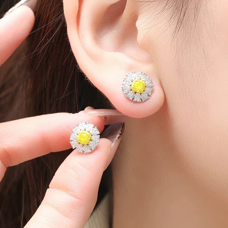 14k Gold 0.67 Ctw Natural Yellow Diamond & Diamond Earrings - 3