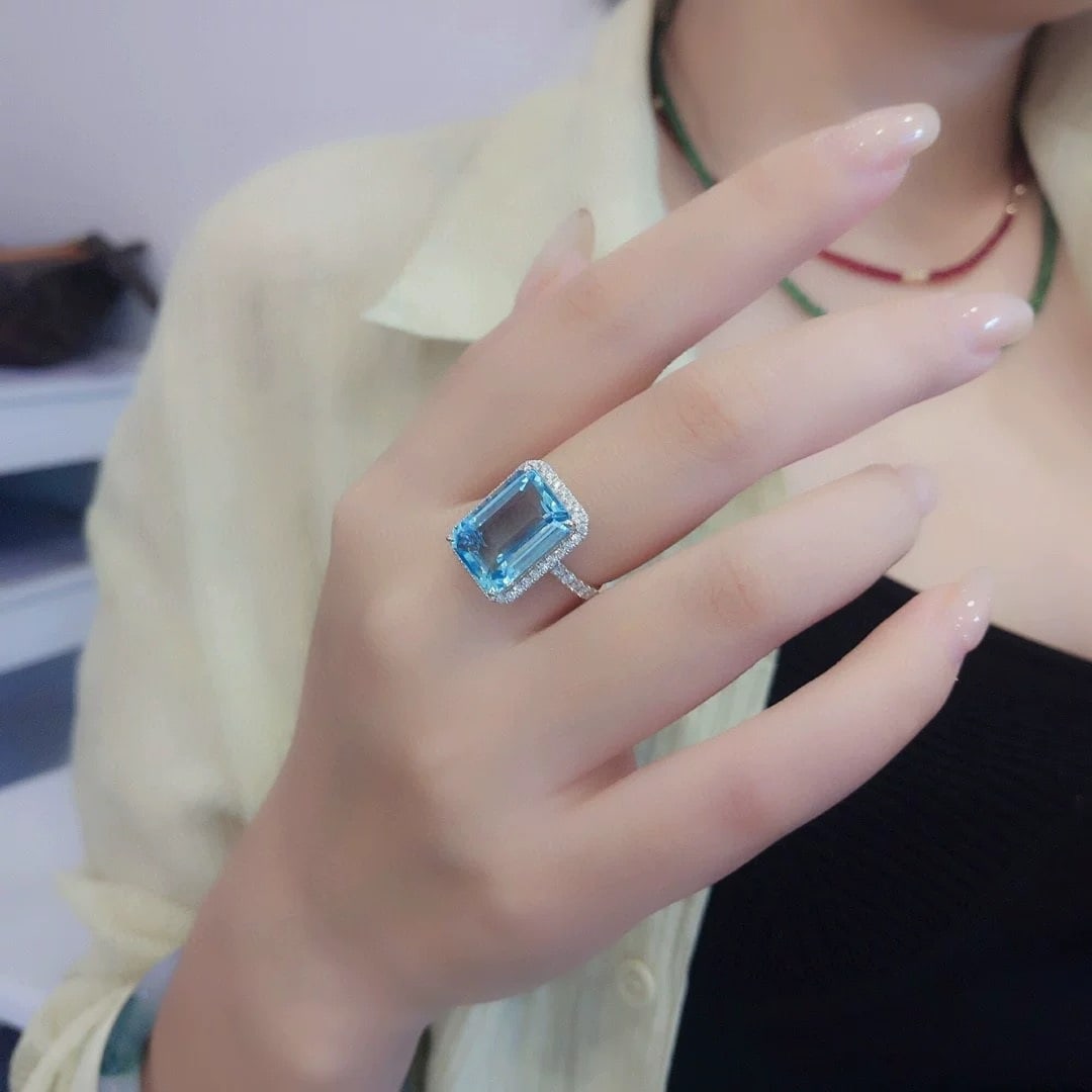 14k Gold 6.76 Ct Natural Aquamarine & Diamond Ring - 3