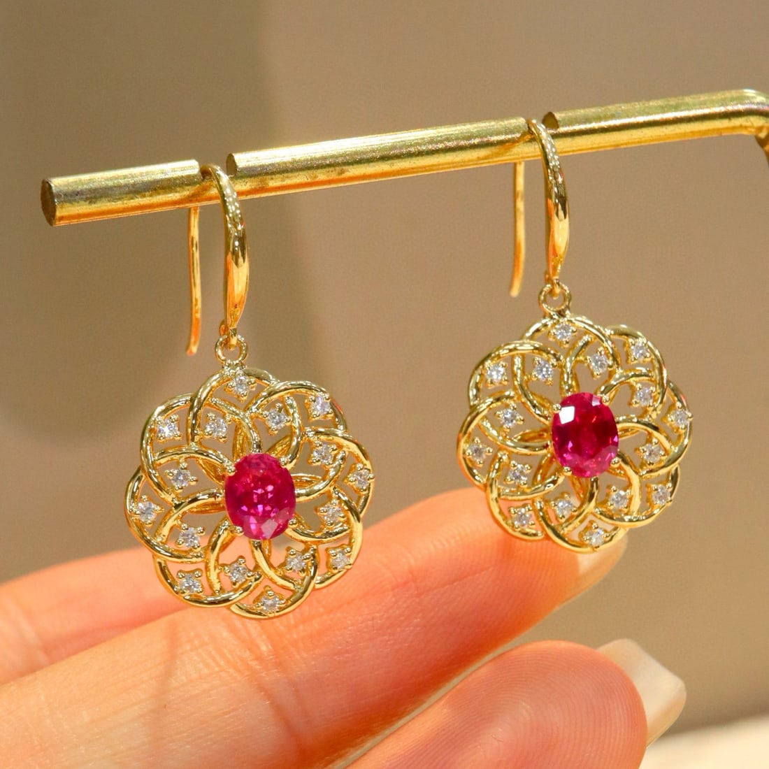 14k Gold 1.52 Ctw Natural Ruby & Diamond Earrings - 4