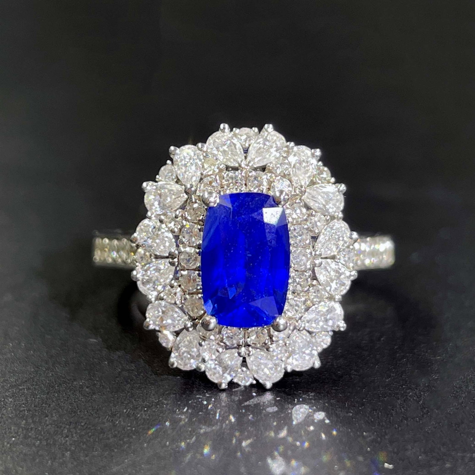 14k Gold 2.06 Ctw Natural Sapphire & Diamond Ring/pendant( Without Chain ): Ref:230985052 // gold content:14k gold // ring size:7. 25us // // main gemstone:sapphire // shape:cushion // carat weight:1. 05ct // color:blue // treatment:natural // // adjacent gemstone 2 :
