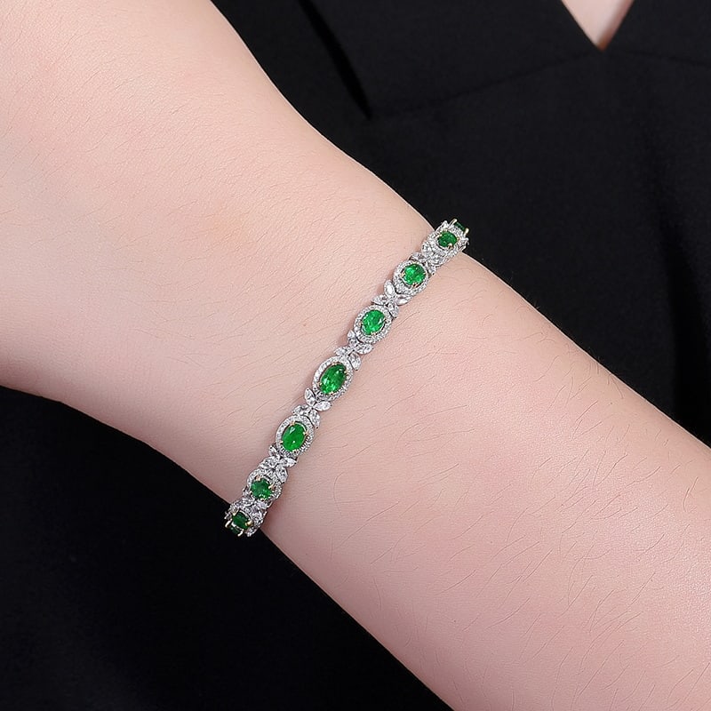 14k Gold 2.57 Ctw Natural Emerald & Diamond Bracelet - 3