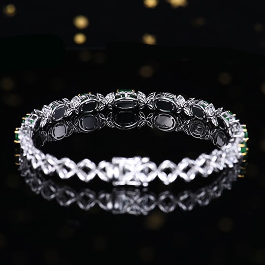 14k Gold 2.57 Ctw Natural Emerald & Diamond Bracelet - 4
