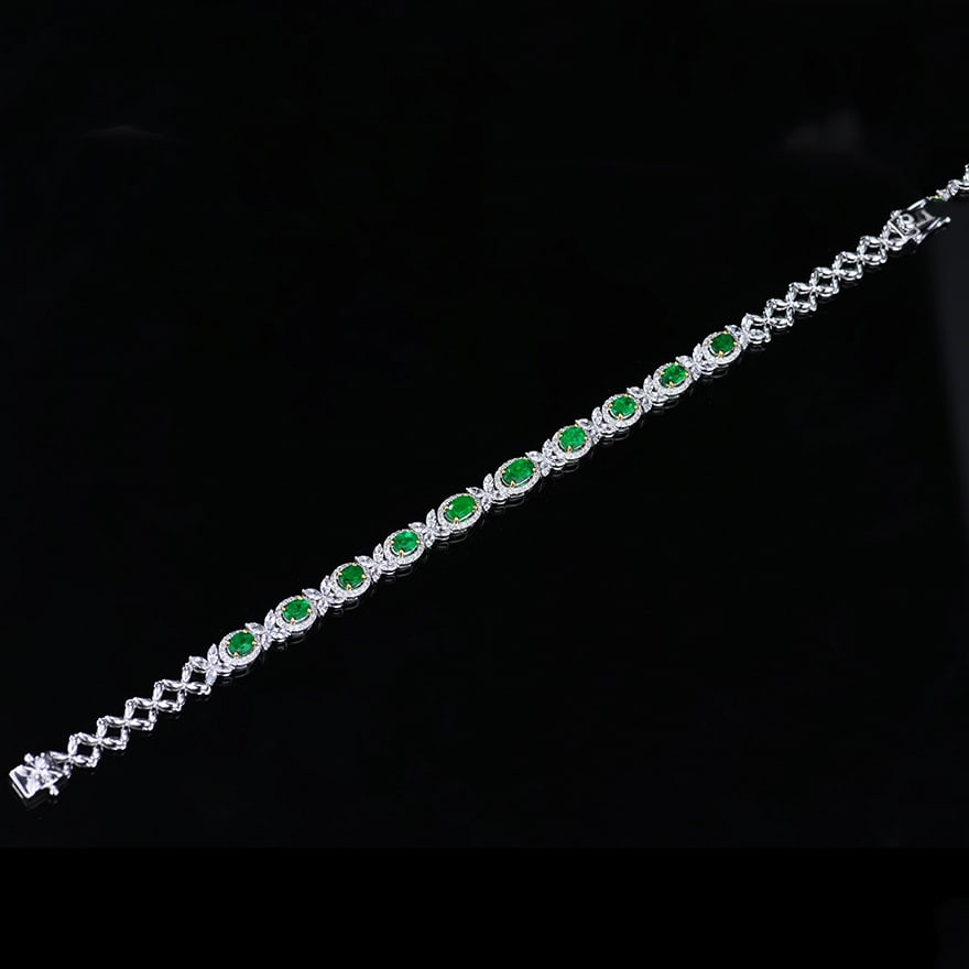 14k Gold 2.57 Ctw Natural Emerald & Diamond Bracelet - 5