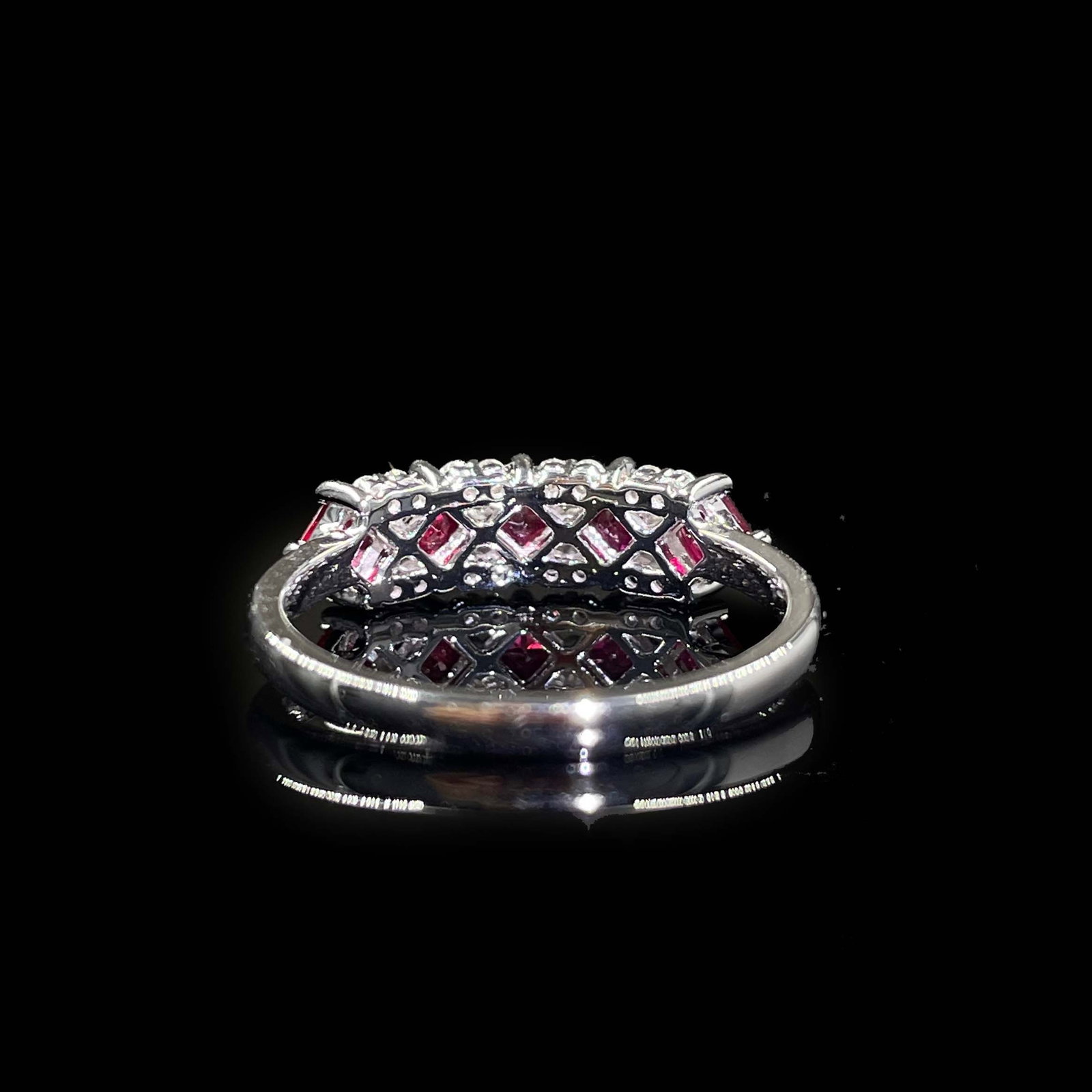 14k Gold 0.96 Ctw Natural Ruby & Diamond Ring - 4