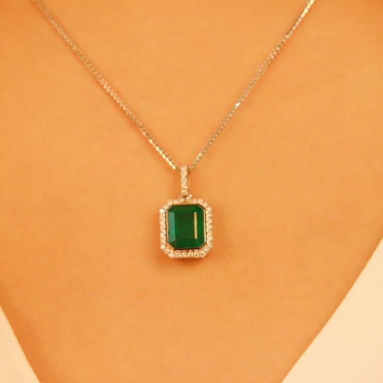 14k Gold 5.27 Ctw Vivid Green Natural Emerald & Diamond Pendant( Without Chain ) - 5
