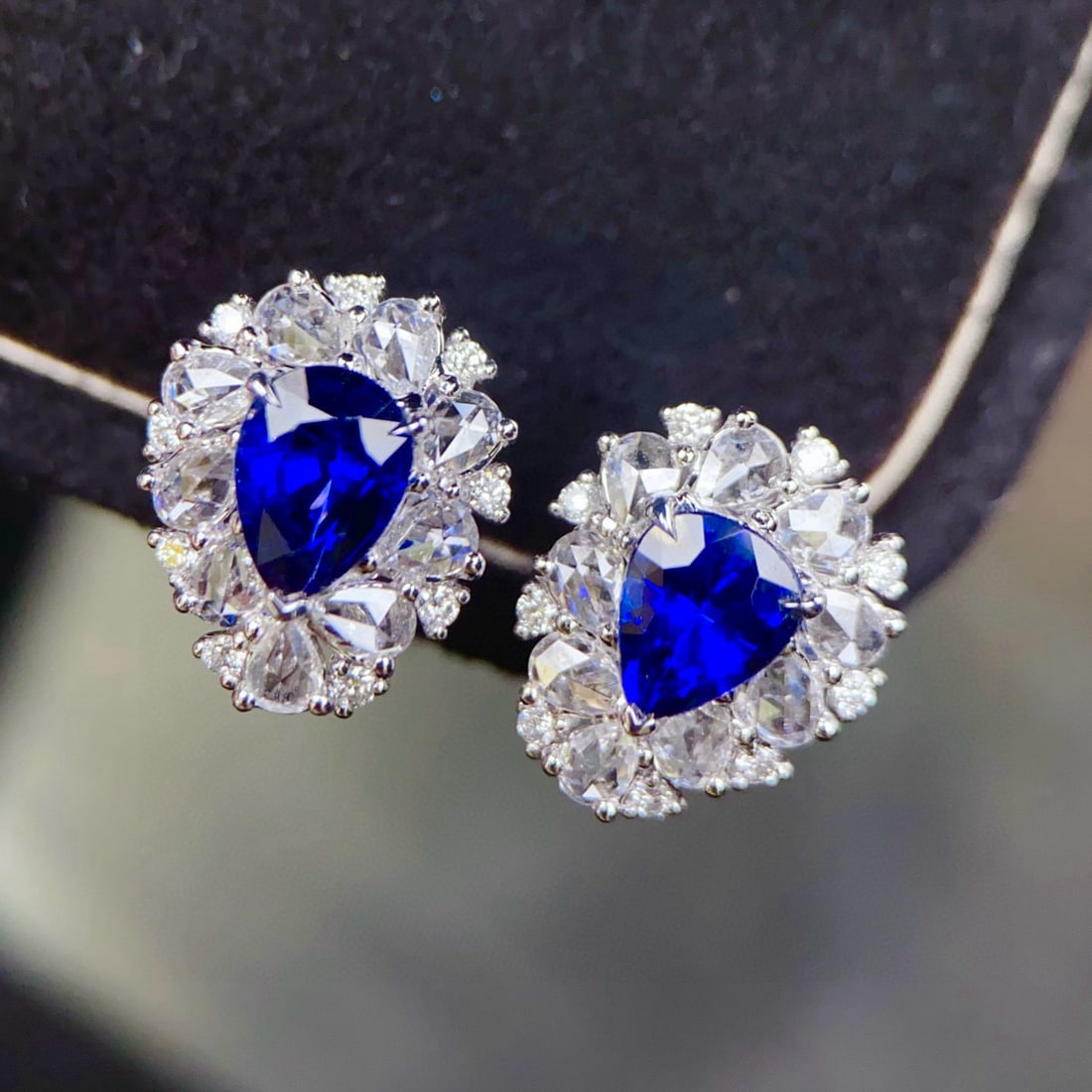 14k Gold 2.83 Ctw Natural Sapphire & Diamond Earrings - 3