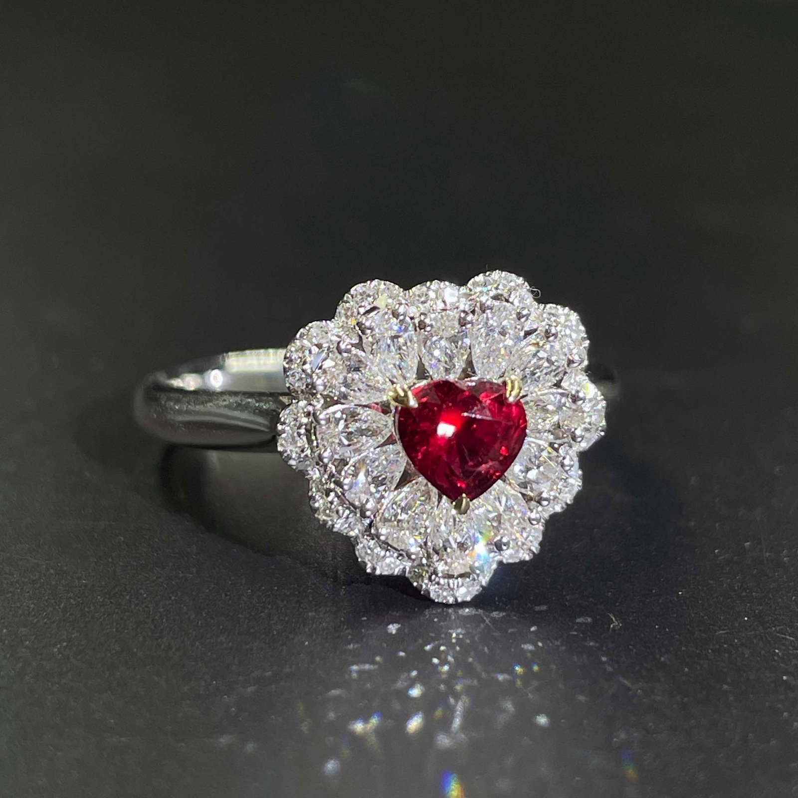 14k Gold 1.11 Ctw Natural Ruby & Diamond Ring - 5