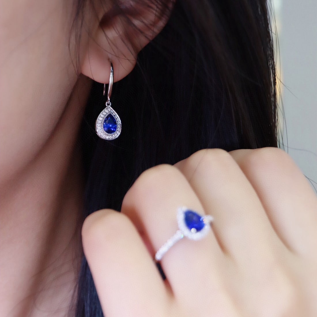 14k Gold 2.25 Ctw Natural Sapphire & Diamond Earrings - 3