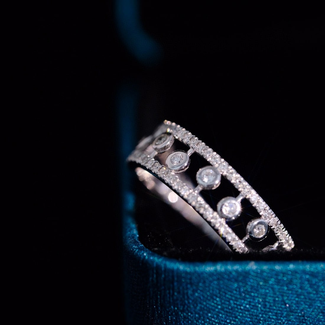 14k Gold 0.45 Ct Natural H Diamond Ring - 3