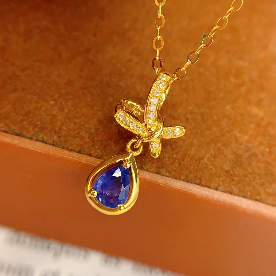 14k Gold 0.5 Ct Natural Sapphire & Diamond Necklace - 4